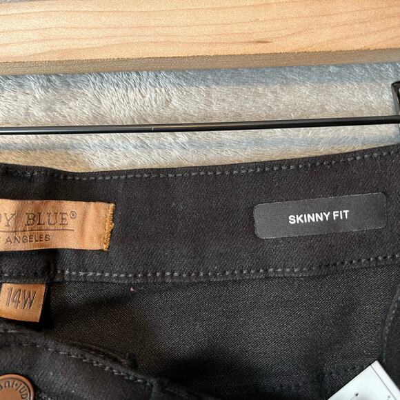 Judy Blue Black Skinny Jeans with Heavy Distressing‎ and Raw Hem Sz 14W New - Picture 3 of 8